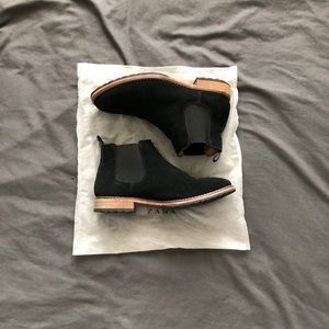 Call It Spring Men’s Chelsea Boots (US 8)